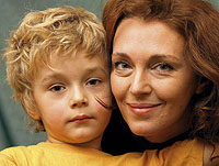 Татьяна Лютаева с сыном Домиником. Фото: А. Копачев
